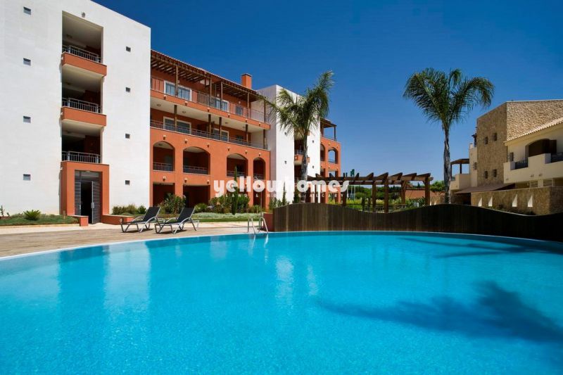 Exclusive 2-bedroom ground floor apartment in Vilamoura